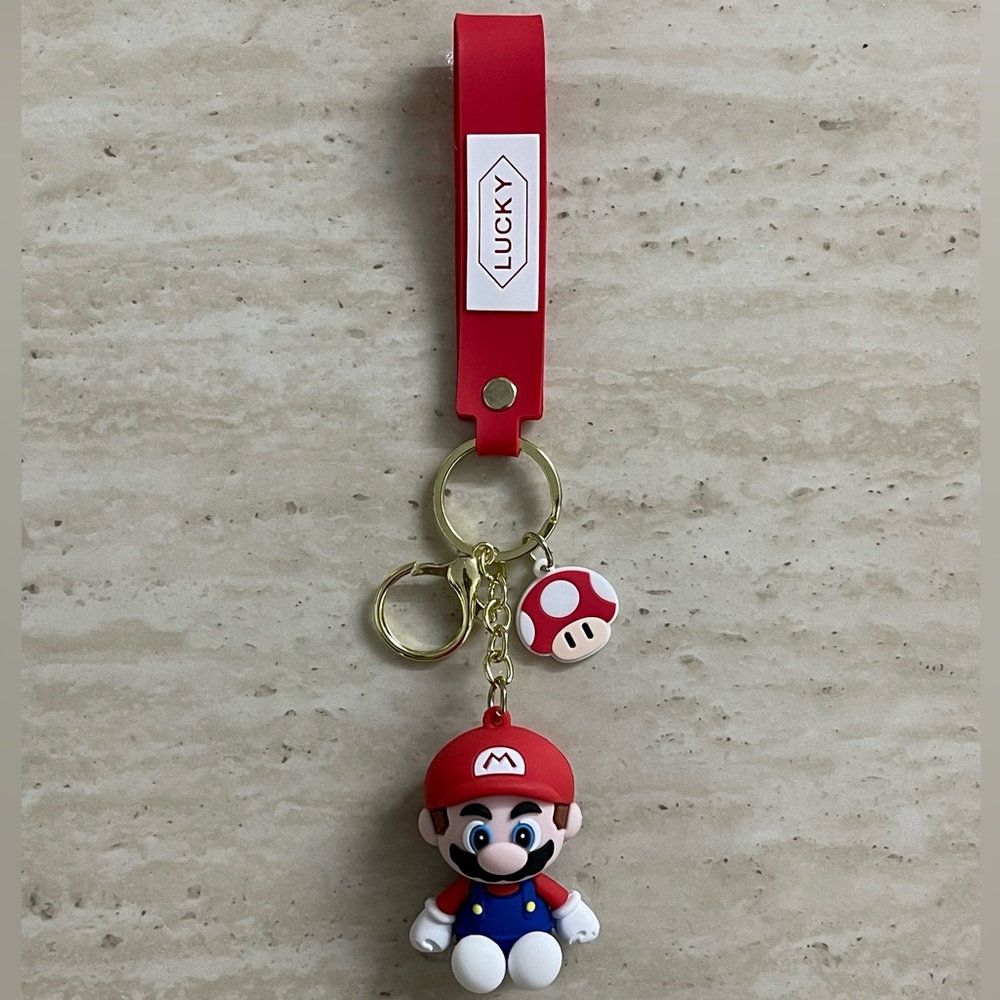 New 3D Super Mario Cute Keychain - Picture 1 of 2